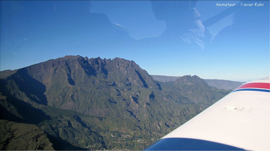 J17_2012_11_23 0022 la Réunion survol de l'île