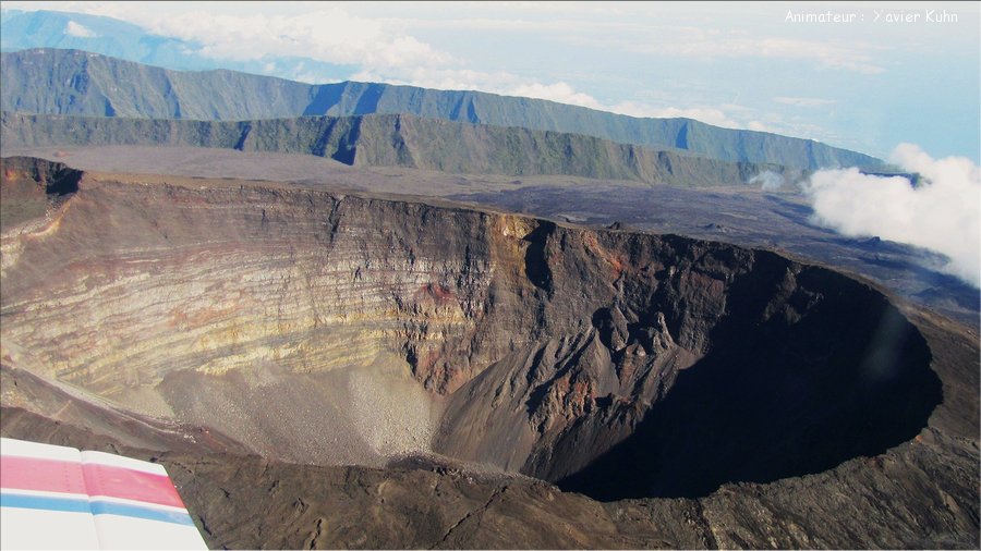 J17_2012_11_23 0035 la Réunion survol de l'île