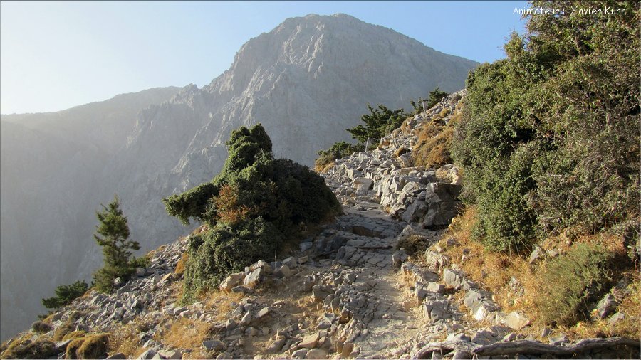 J5_0007 CRETE Xyloskalo col de Linoseli mont Gigilos