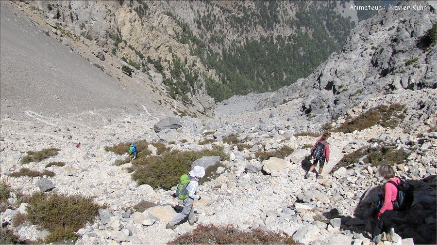 J5_0102 CRETE Xyloskalo col de Linoseli mont Gigilos